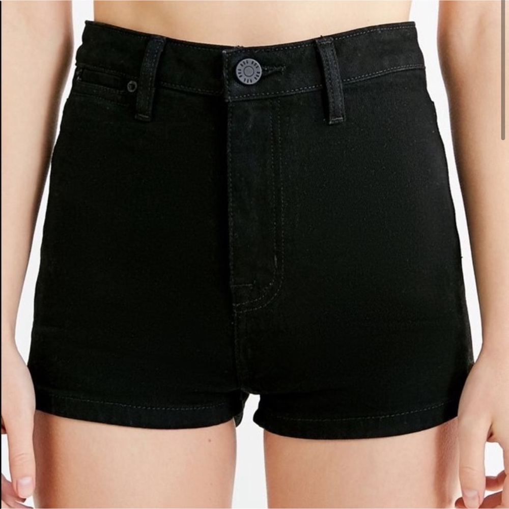 B D G S H O R T S - image 1